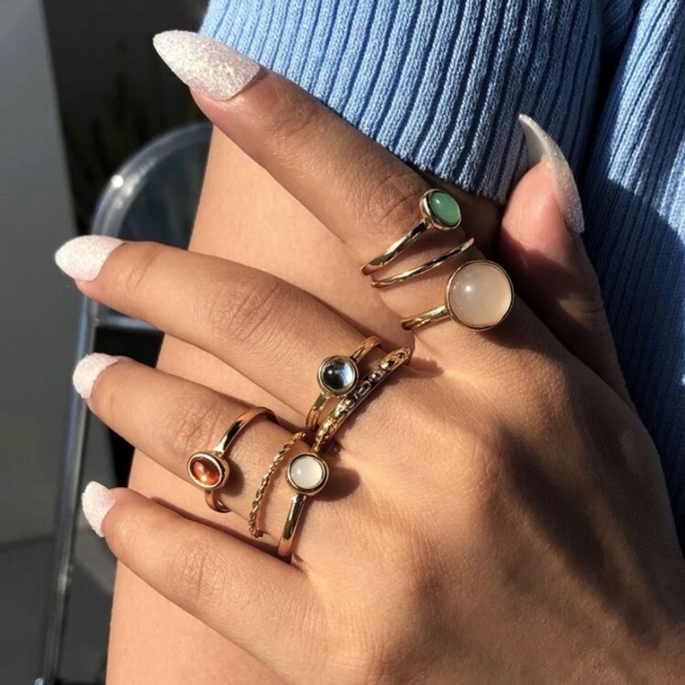 Gold ring set